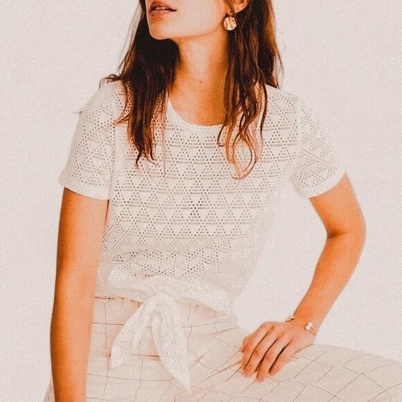 Madewell White eyelet Lace Knotted Short Sleeve Shirt – Size Small - Picture 1 of 7